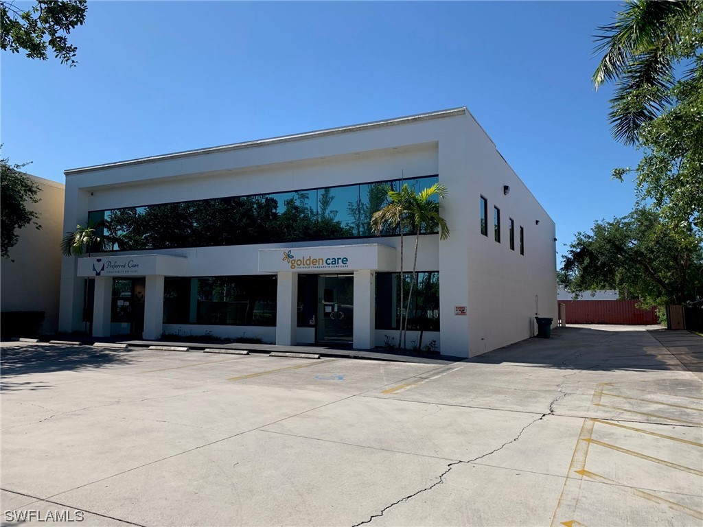 1876 Trade Center Way Naples FL 34109 223082966 image1