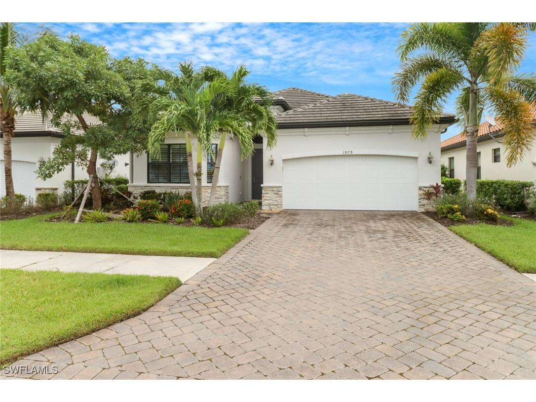 1878 Mustique Street Naples FL 34120 225074450 image2