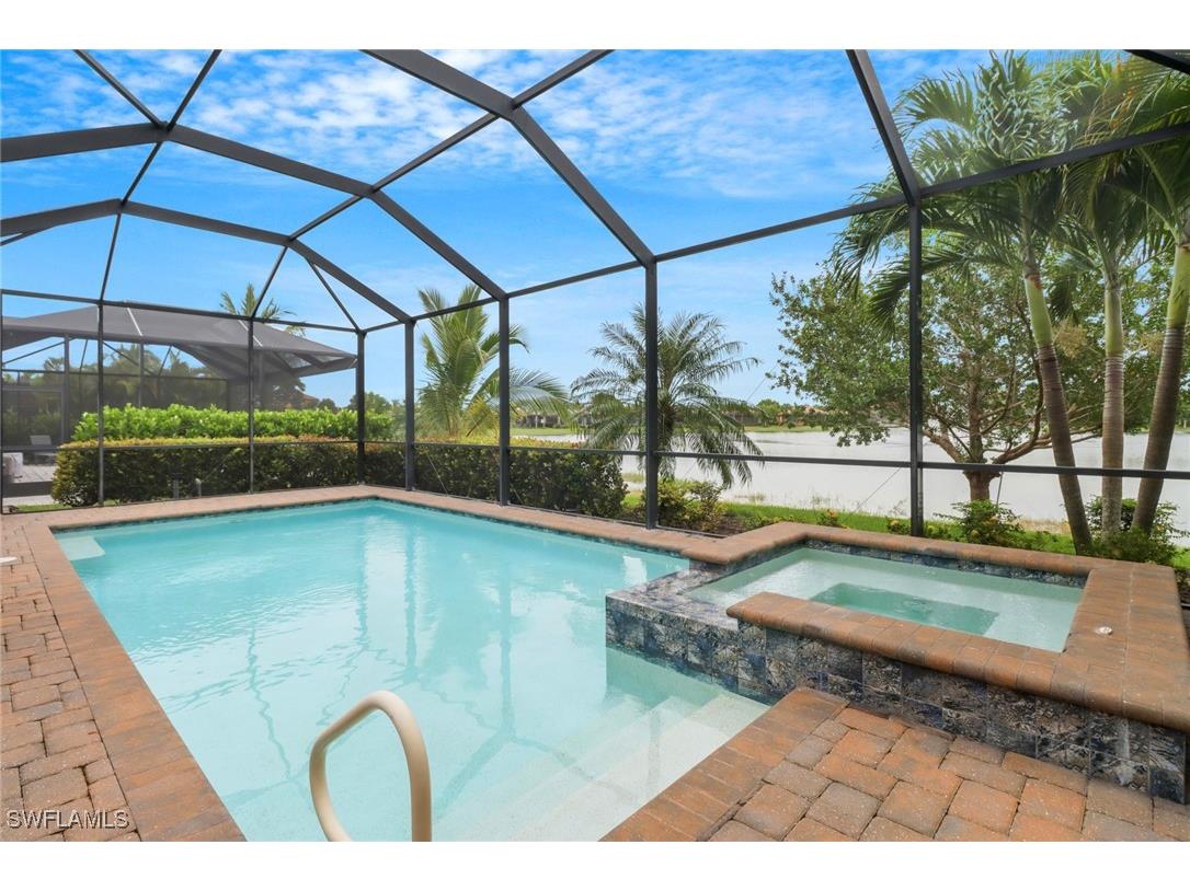 1878 Mustique Street Naples FL 34120 225074450 image32