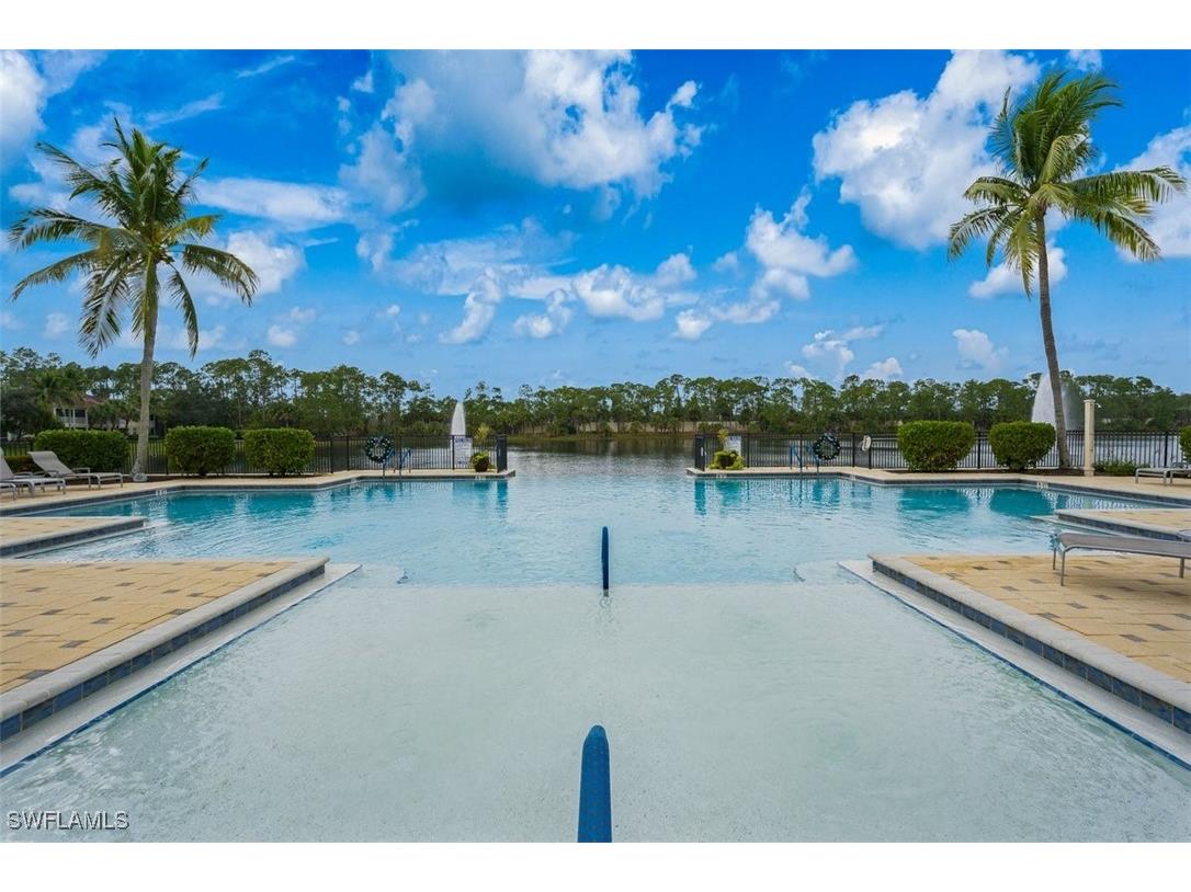 1878 Tarpon Bay Drive S #302 Naples FL 34119 224076886 image1