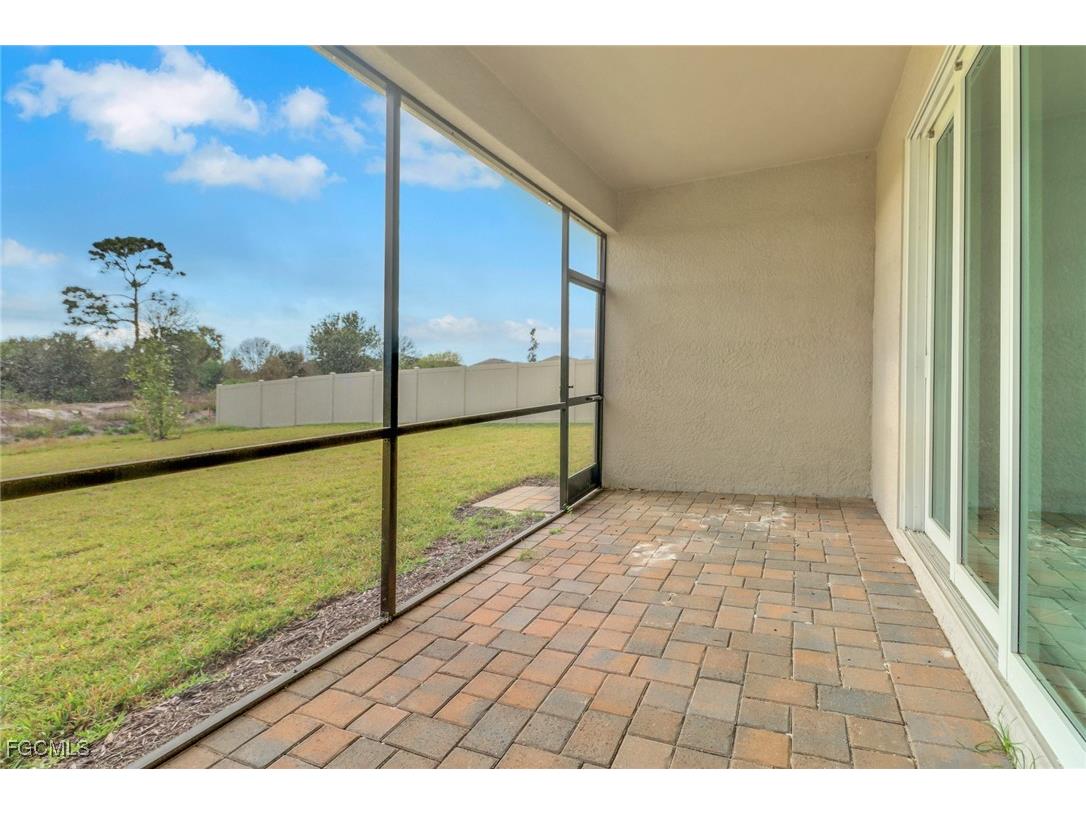 18789 Marlin Kite Lane North Fort Myers FL 33917 2025018842 image20