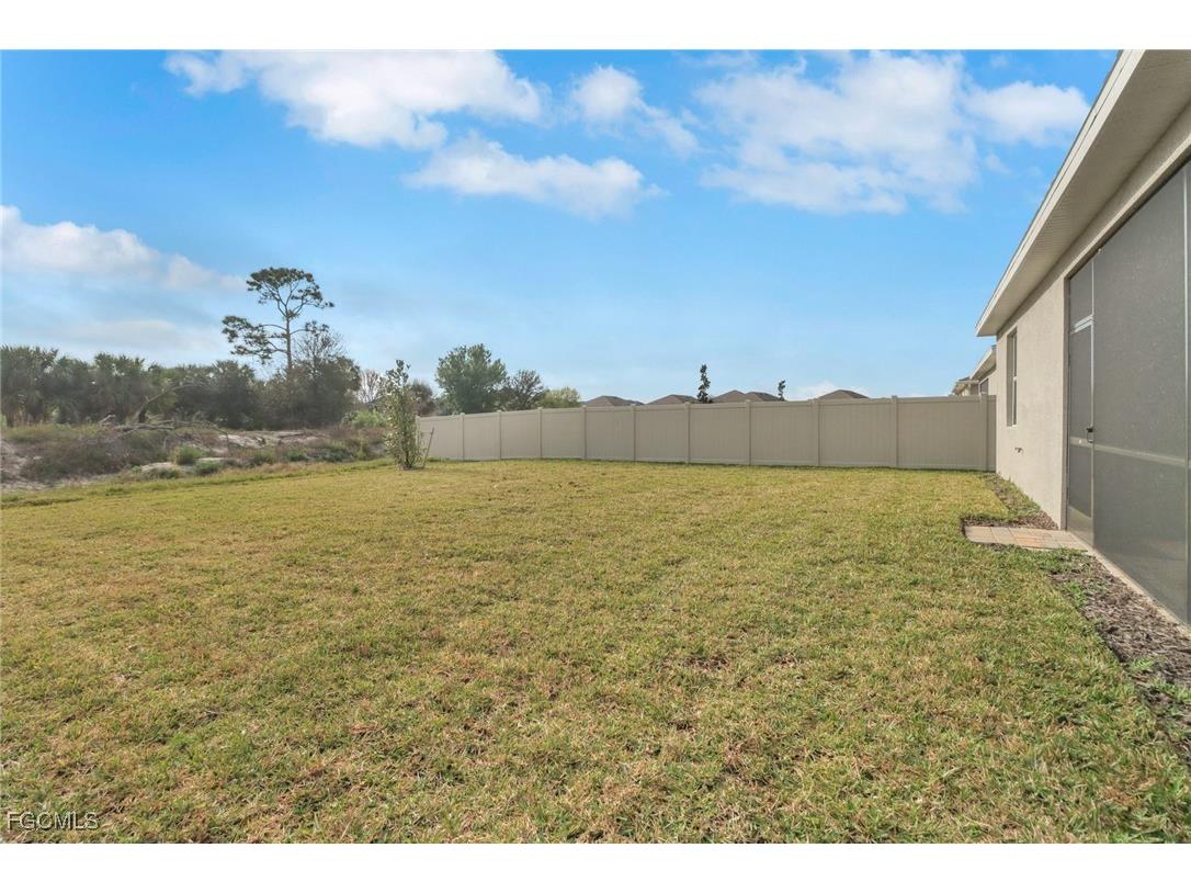 18789 Marlin Kite Lane North Fort Myers FL 33917 2025018842 image22