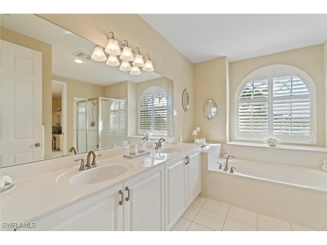 1879 Ivory Cane Point Naples FL 34119 225079797 image32