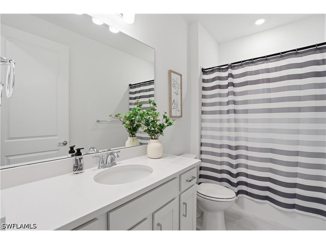 1879 Sierra Court Naples FL 34120 226017529 image15