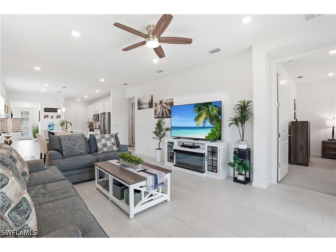 1879 Sierra Court Naples FL 34120 226017529 image4