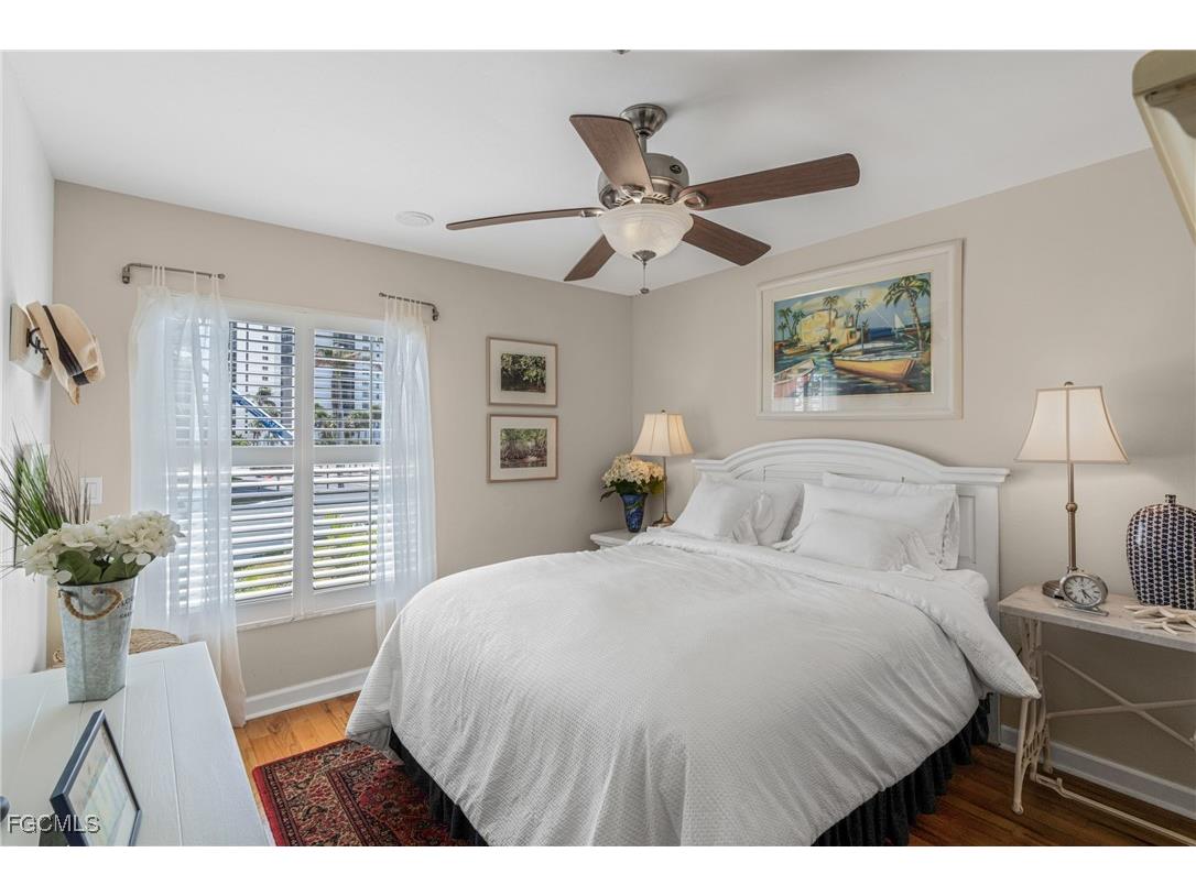 188 Bayview Avenue Fort Myers Beach FL 33931 2025022864 image23