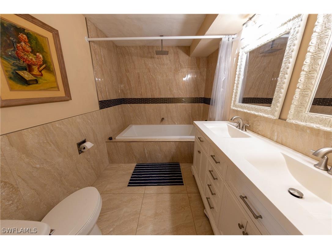 188 Gulfstream Street Marco Island FL 34145 226010410 image12