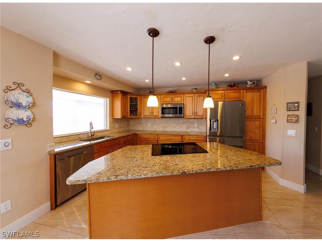 188 Gulfstream Street Marco Island FL 34145 226010410 image6