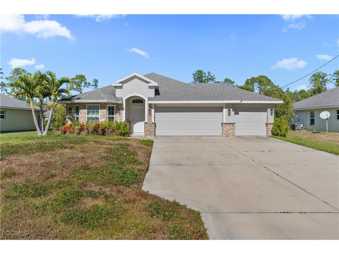 188 Townsend Court N Lehigh Acres FL 33972 2026003607 image1