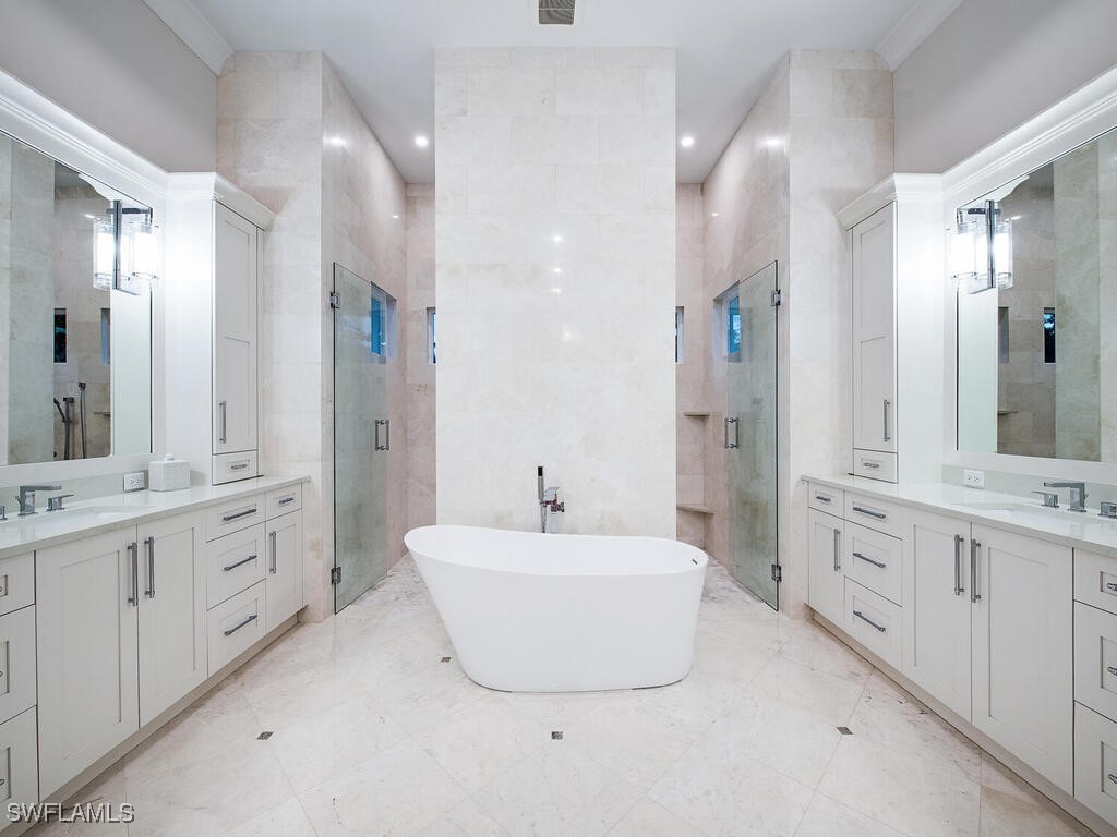 188 West Street Naples FL 34108 225081948 image36