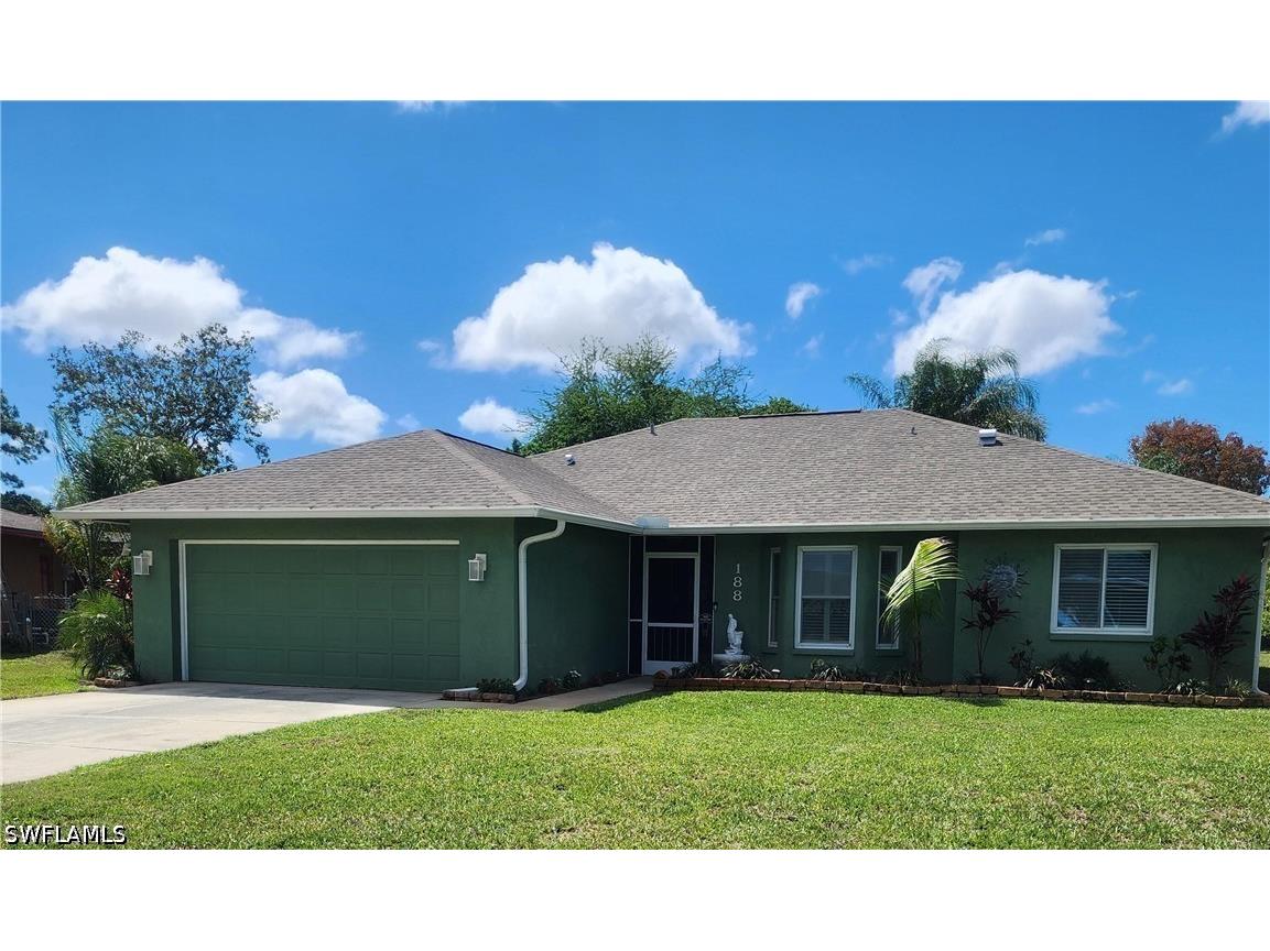 188 Willoughby Drive Naples FL 34110 226012431 image1