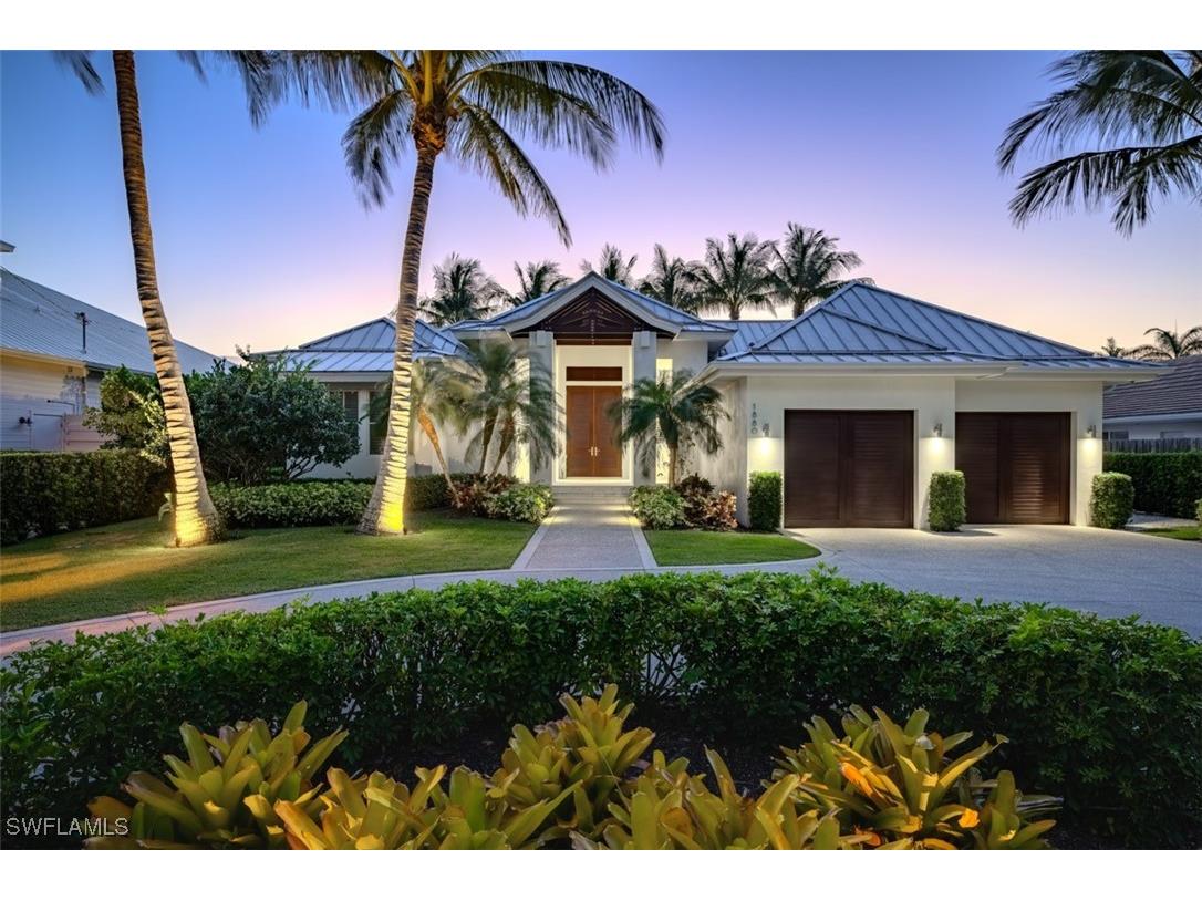 1880 Sandpiper Street Naples FL 34102 225027212 image1