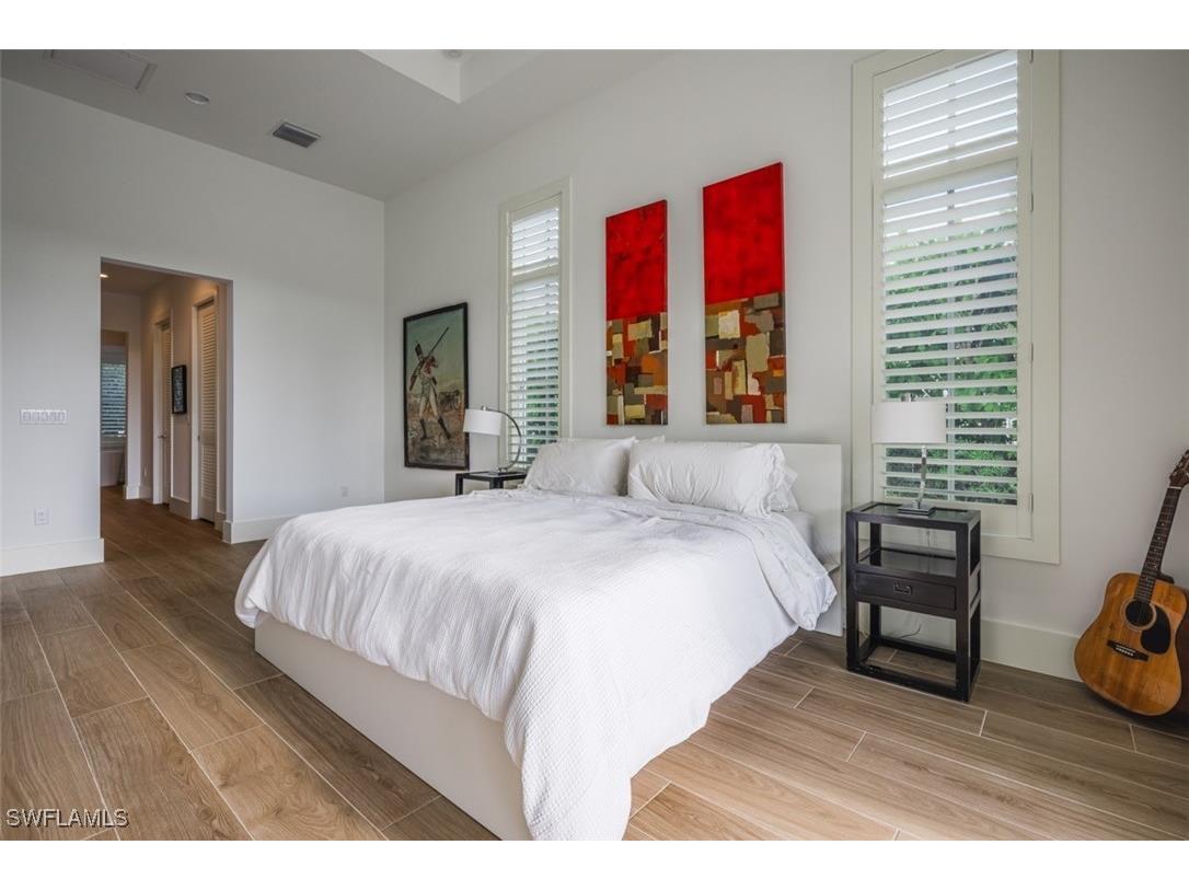 1880 Sandpiper Street Naples FL 34102 225027212 image20