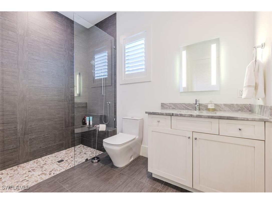 1880 Sandpiper Street Naples FL 34102 225027212 image26