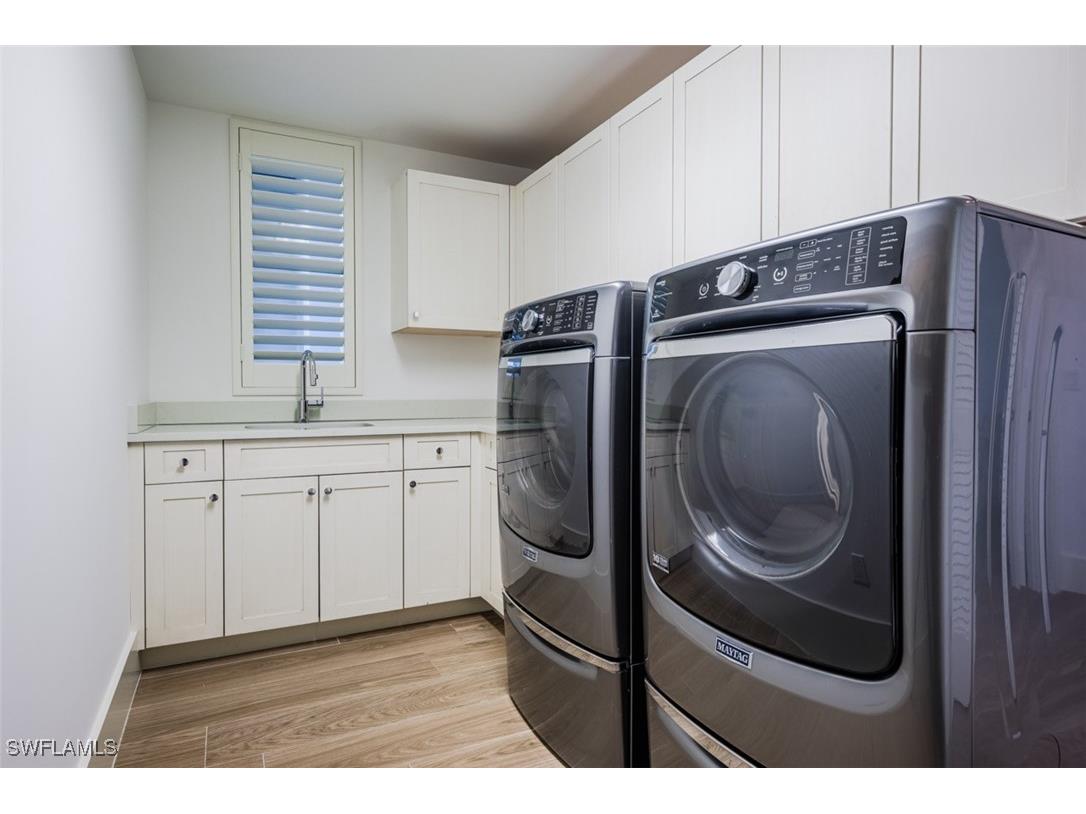 1880 Sandpiper Street Naples FL 34102 225027212 image31