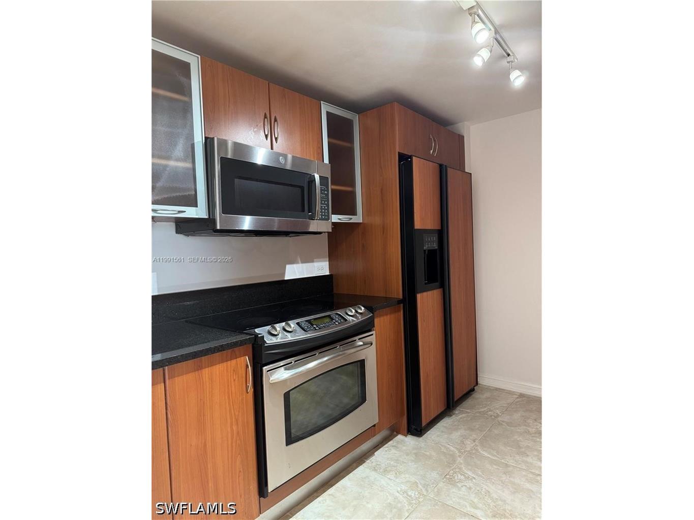 18800 NE 29 Avenue #822 Aventura FL 33180 226016473 image3