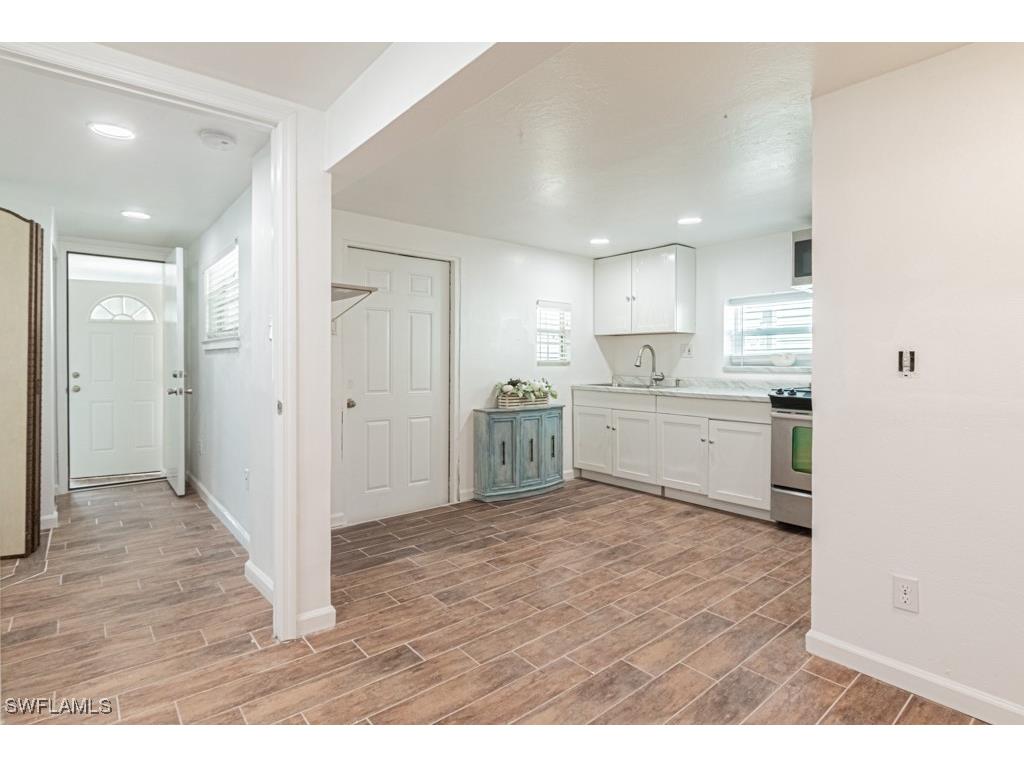 1881 Danford Street Naples FL 34112 225078183 image6