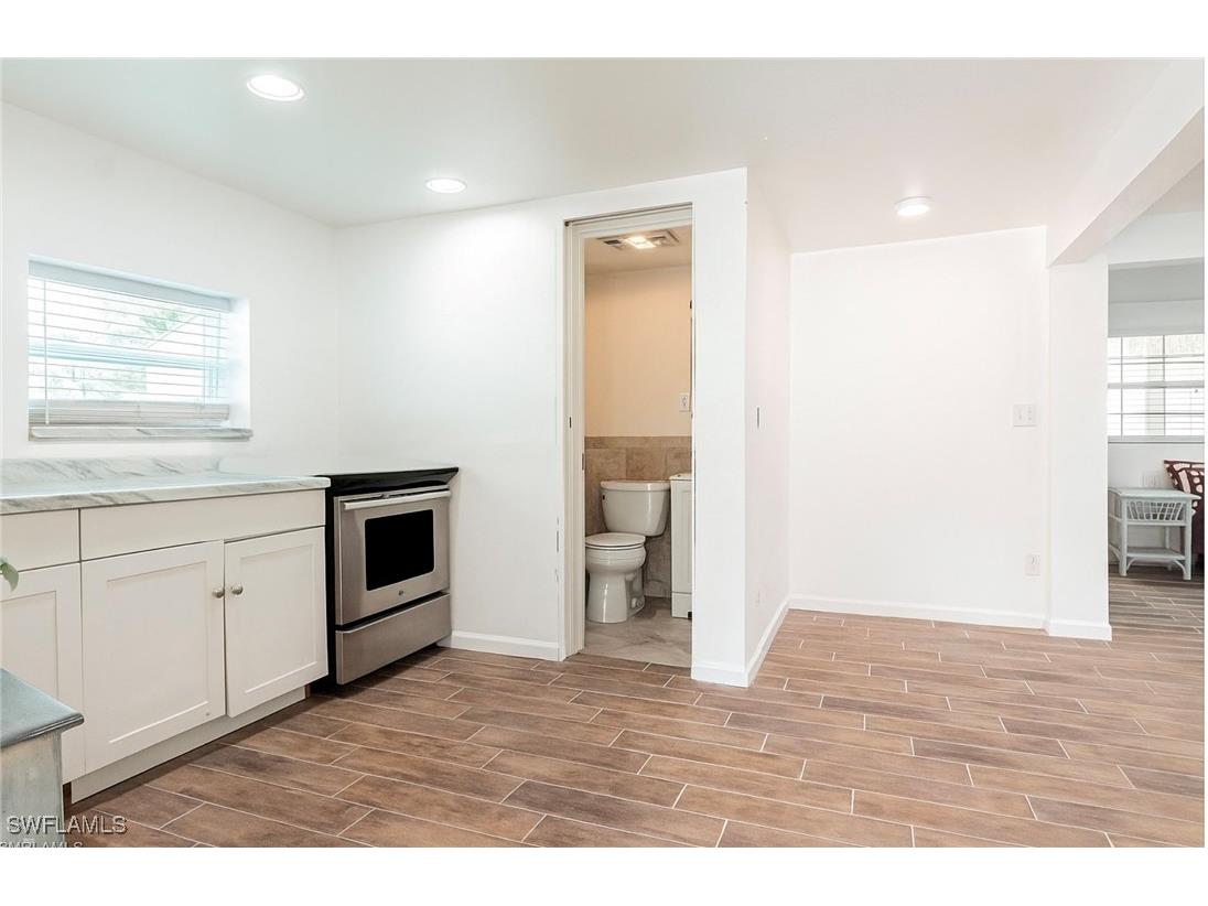 1881 Danford Street Naples FL 34112 225078183 image7