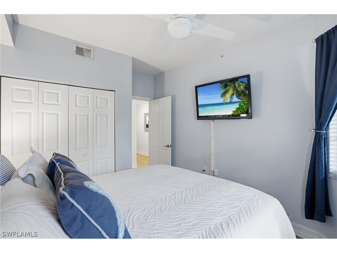 1882 Tarpon Bay Drive S #105 Naples FL 34119 226009838 image17