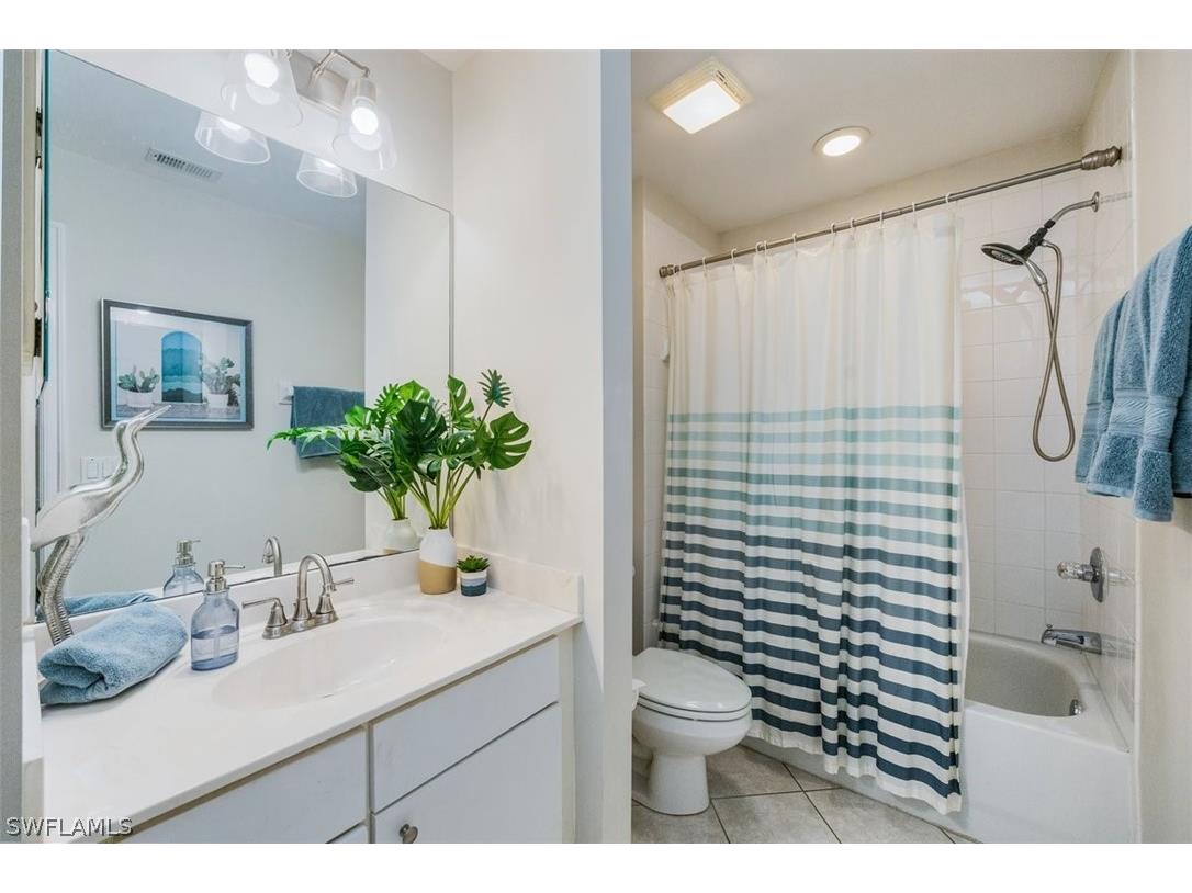 1882 Tarpon Bay Drive S #104 Naples FL 34119 226009106 image17
