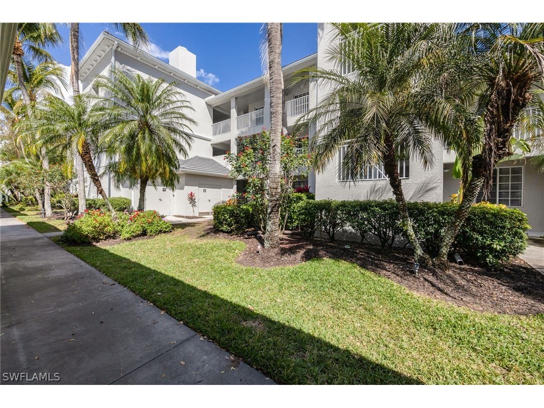 1882 Tarpon Bay Drive S #104 Naples FL 34119 226009106 image4