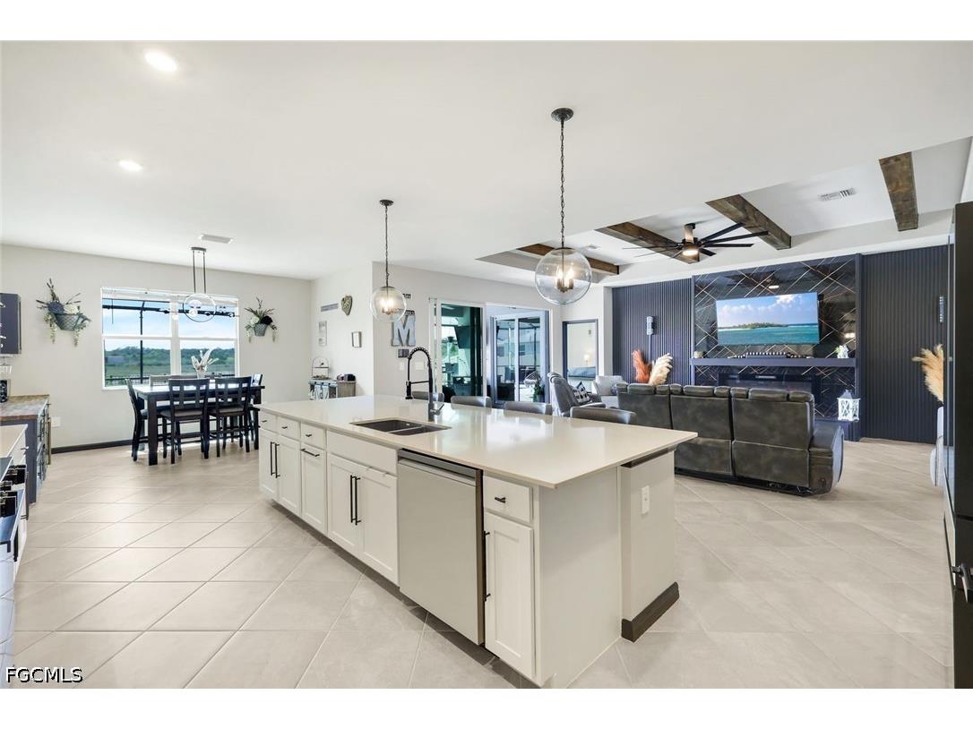 18821 Shimmer Dawn Court North Fort Myers FL 33917 2026020488 image18