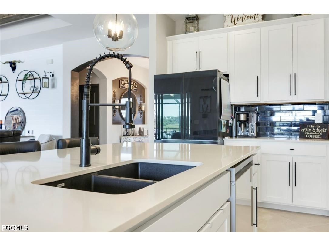 18821 Shimmer Dawn Court North Fort Myers FL 33917 2026020488 image19