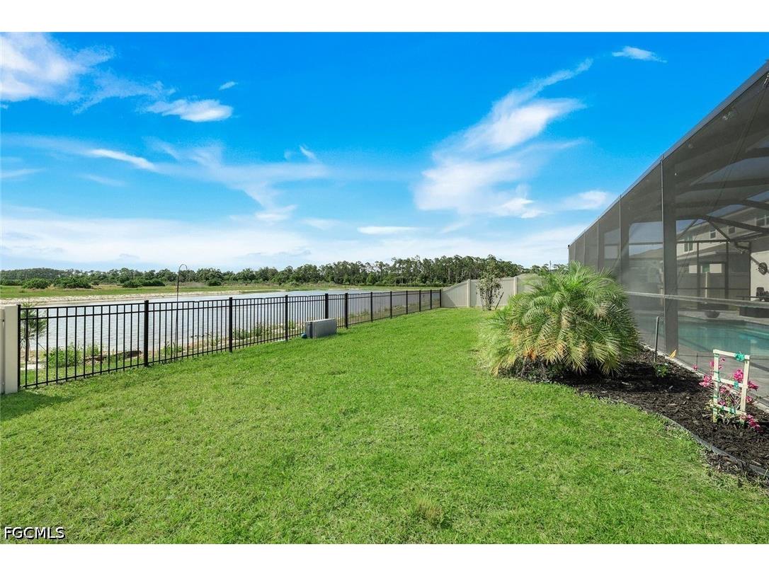18821 Shimmer Dawn Court North Fort Myers FL 33917 2026020488 image4