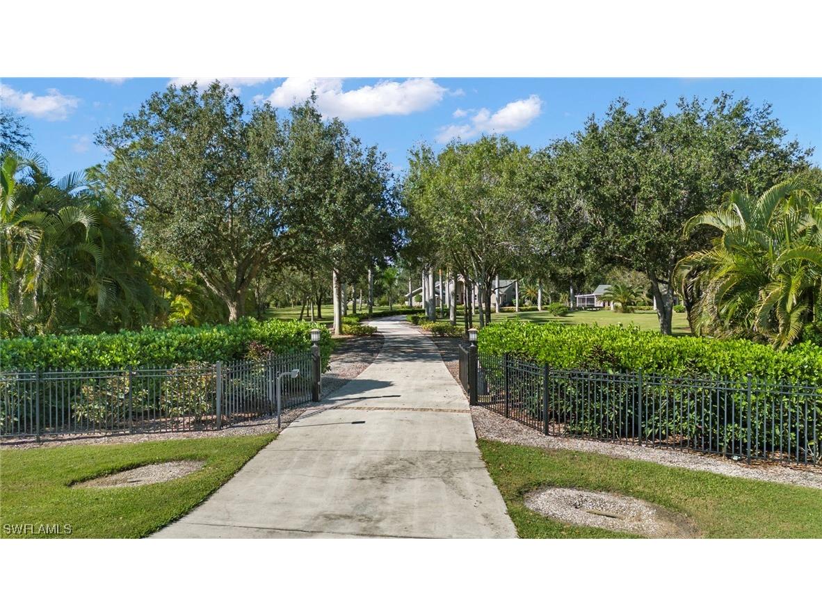 18831/41 Serenoa Court Alva FL 33920 223078127 image1
