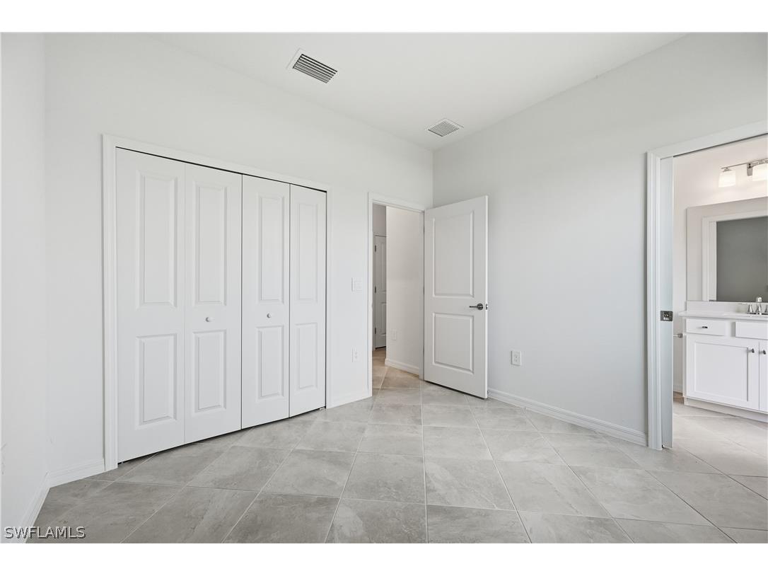 18851 River Burst Court North Fort Myers FL 33917 225075951 image3