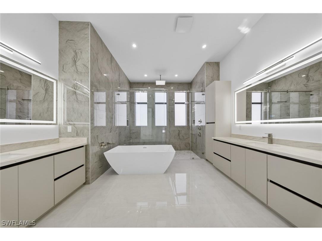 1886 39th Street SW Naples FL 34117 226009377 image39