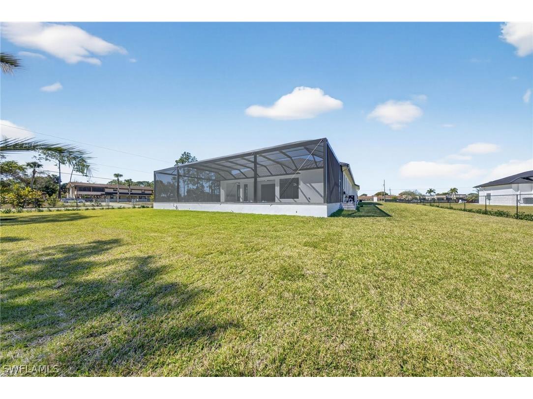 1886 39th Street SW Naples FL 34117 226009377 image48