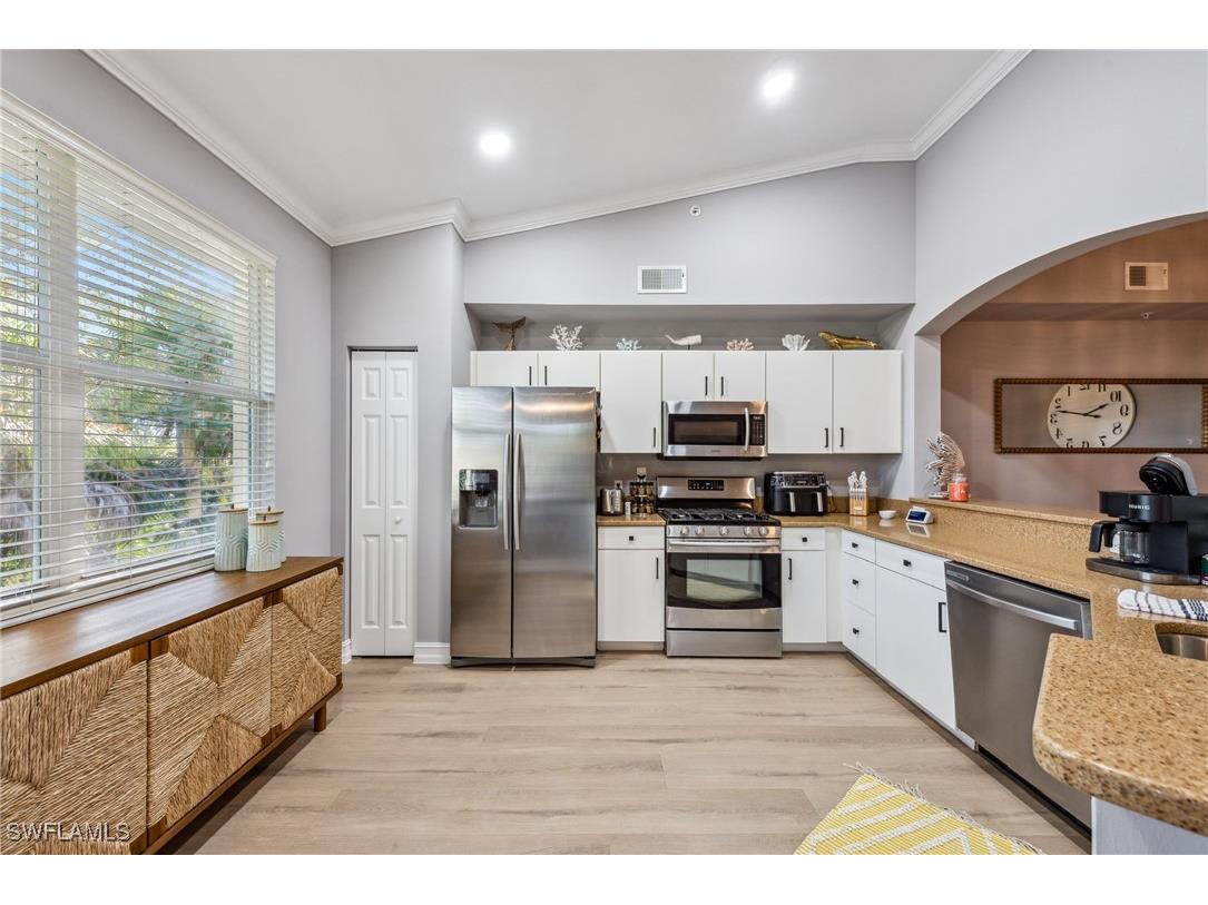 1886 Tarpon Bay Drive S #301 Naples FL 34119 225074672 image11