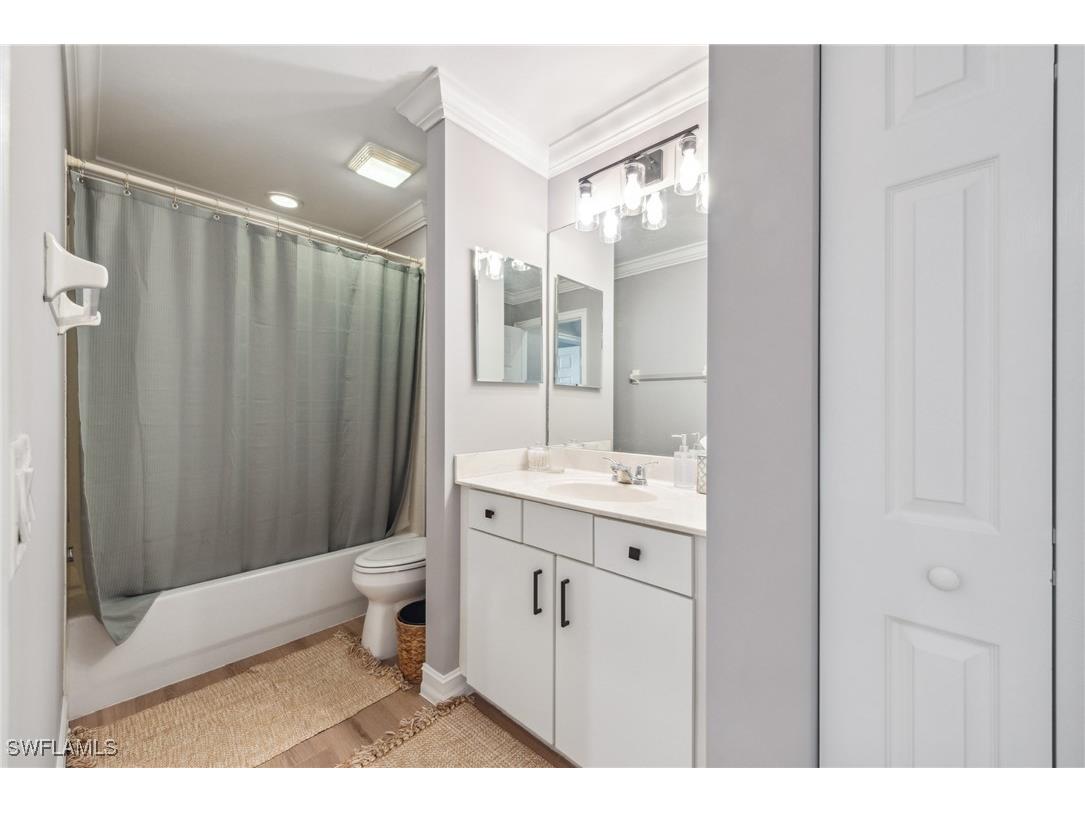 1886 Tarpon Bay Drive S #301 Naples FL 34119 225074672 image9