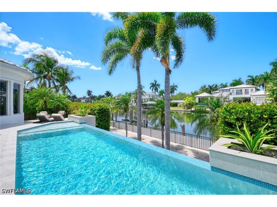 1888 6th Street S Naples FL 34102 226017779 image12