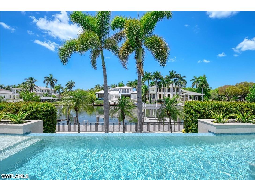 1888 6th Street S Naples FL 34102 226017779 image16