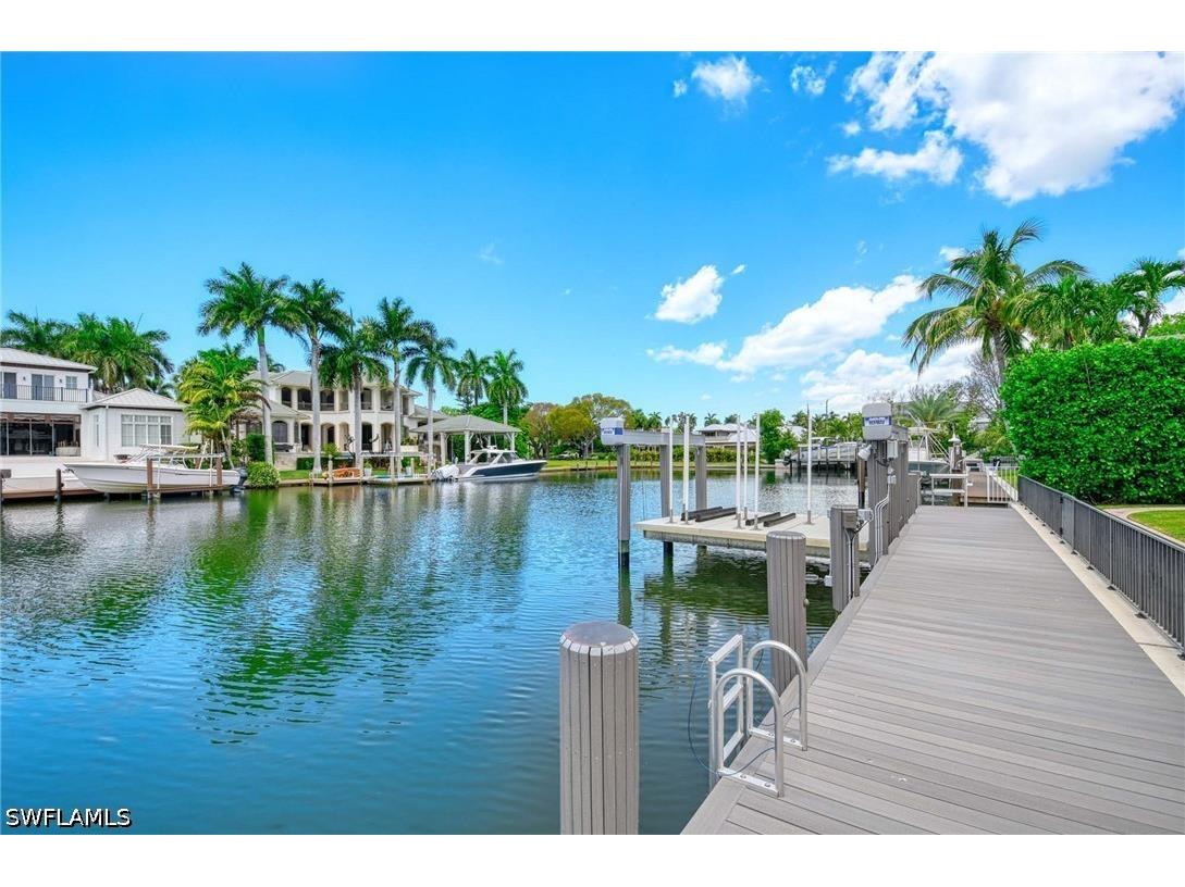 1888 6th Street S Naples FL 34102 226017779 image18
