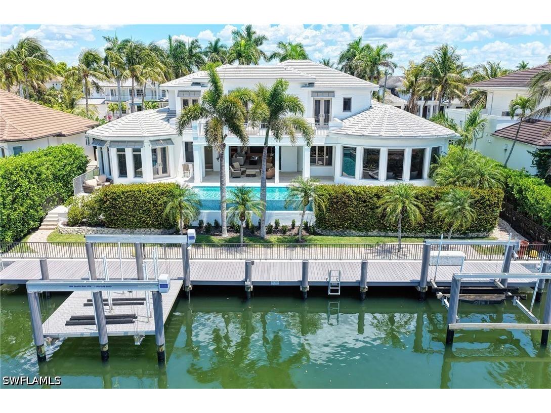 1888 6th Street S Naples FL 34102 226017779 image37
