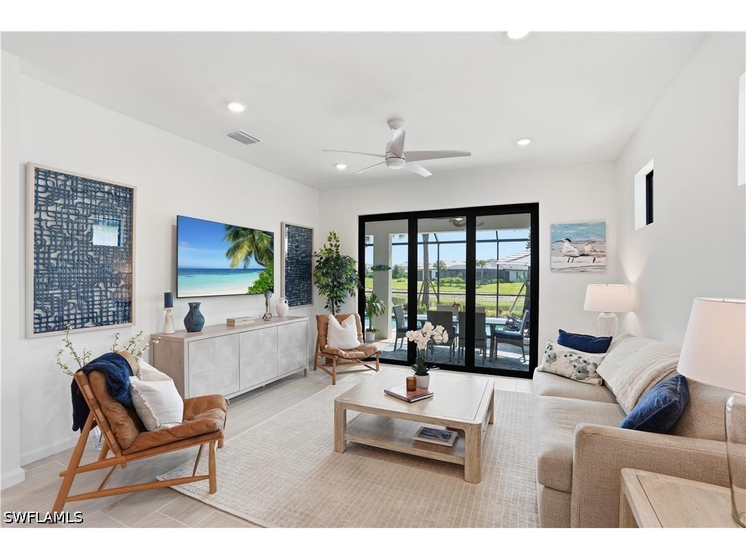 1888 Sierra Court Naples FL 34120 226018651 image1