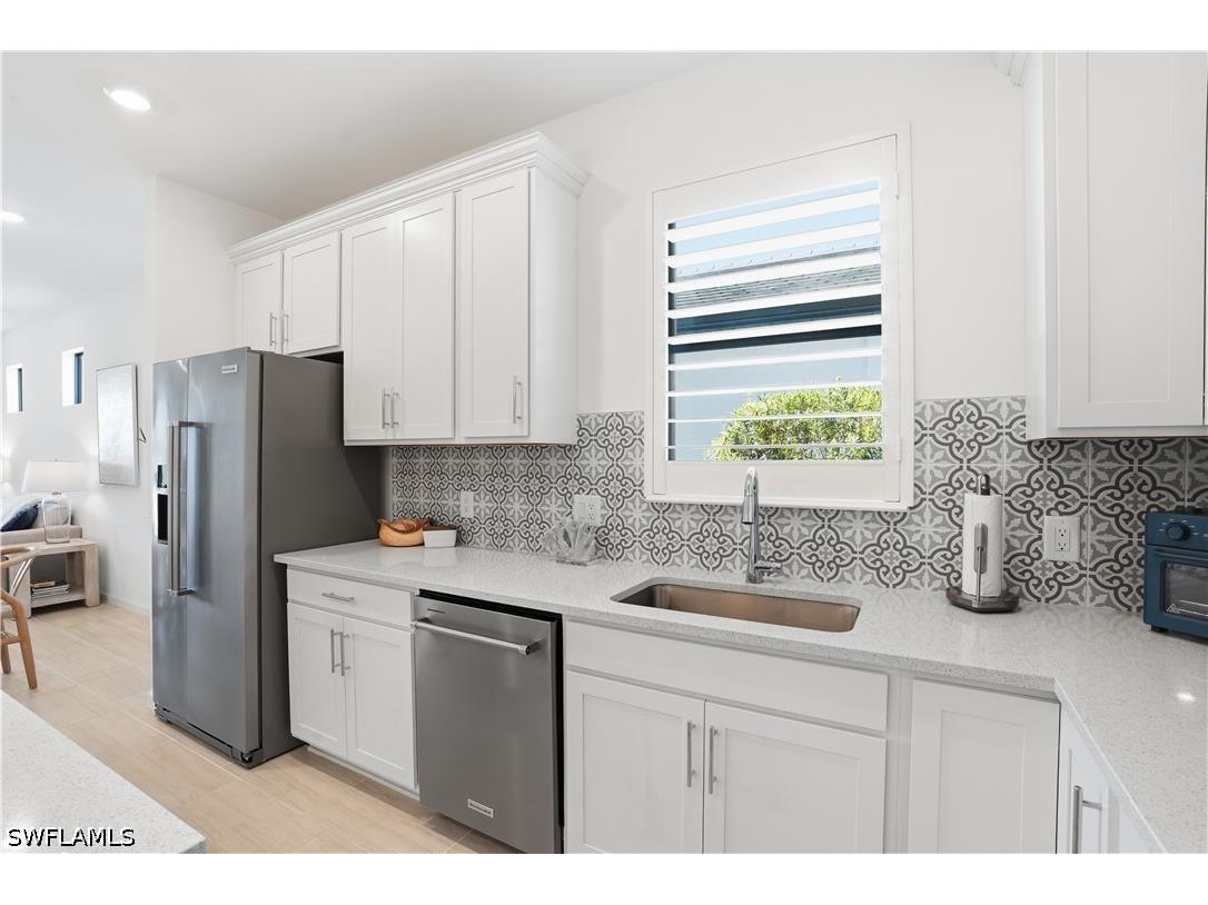 1888 Sierra Court Naples FL 34120 226018651 image10