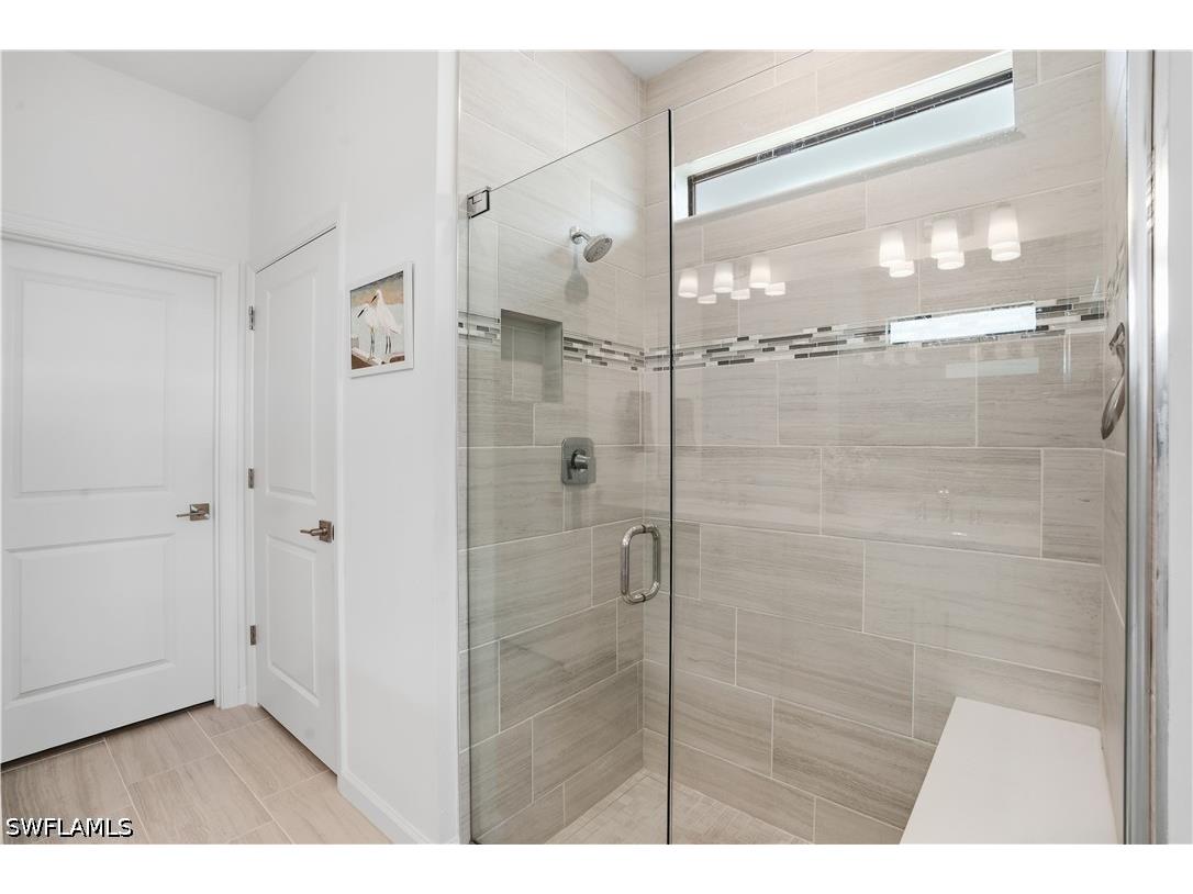 1888 Sierra Court Naples FL 34120 226018651 image17