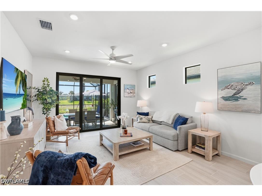 1888 Sierra Court Naples FL 34120 226018651 image4