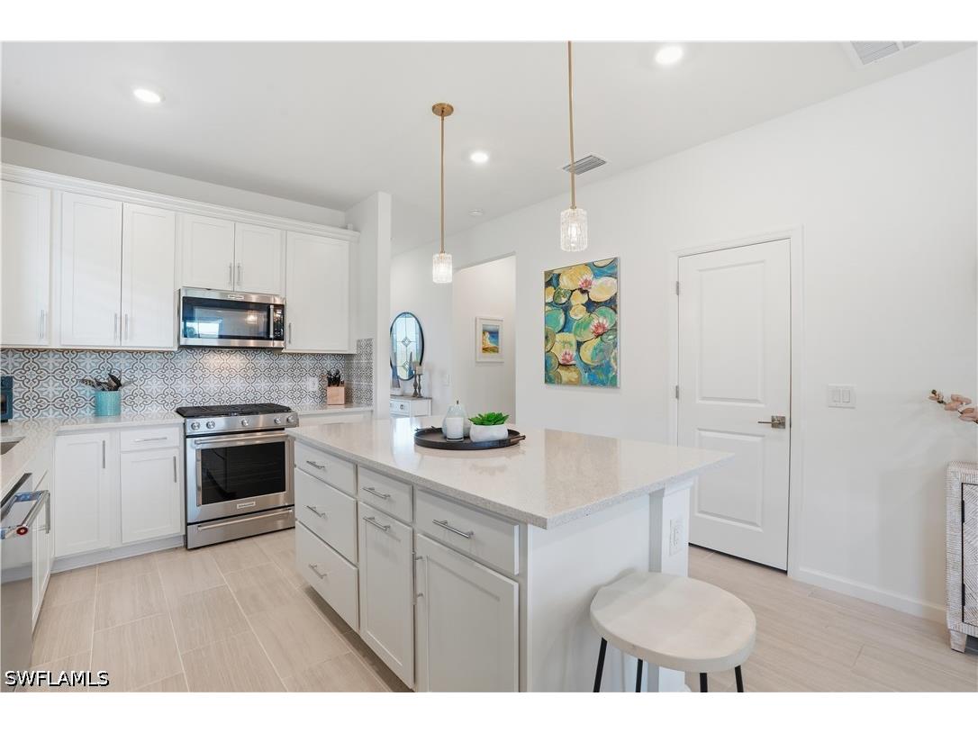 1888 Sierra Court Naples FL 34120 226018651 image7