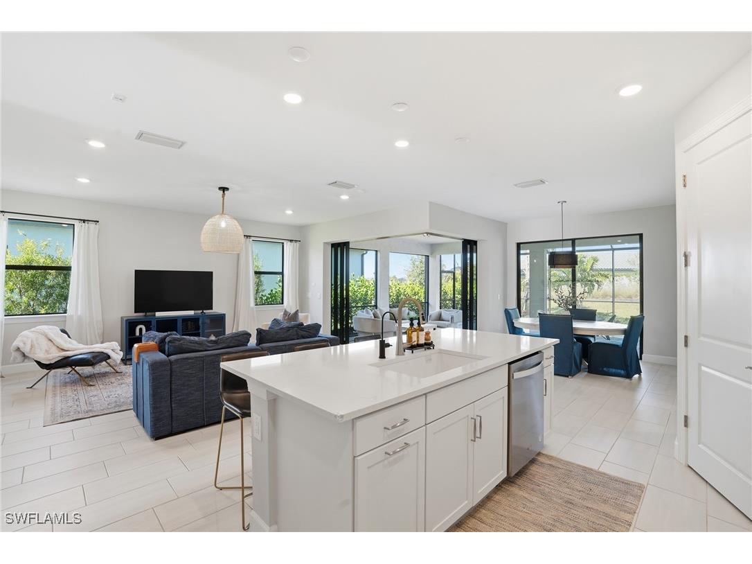 1888 Terreno Boulevard Naples FL 34120 226001987 image1