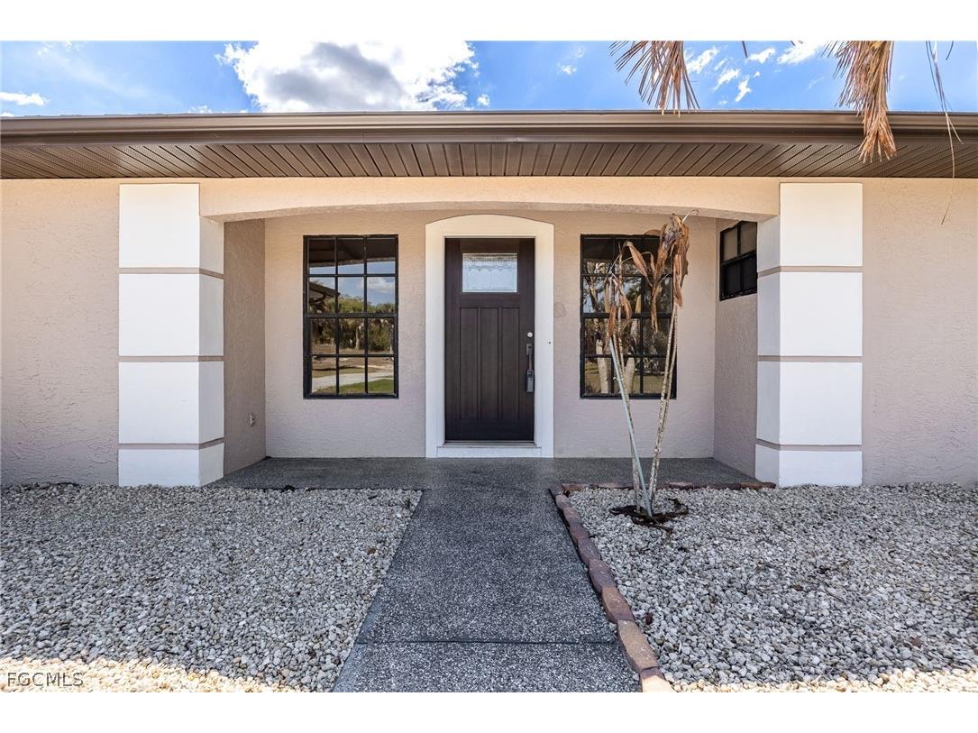 18890 Fox Run Road Alva FL 33920 2026011879 image2