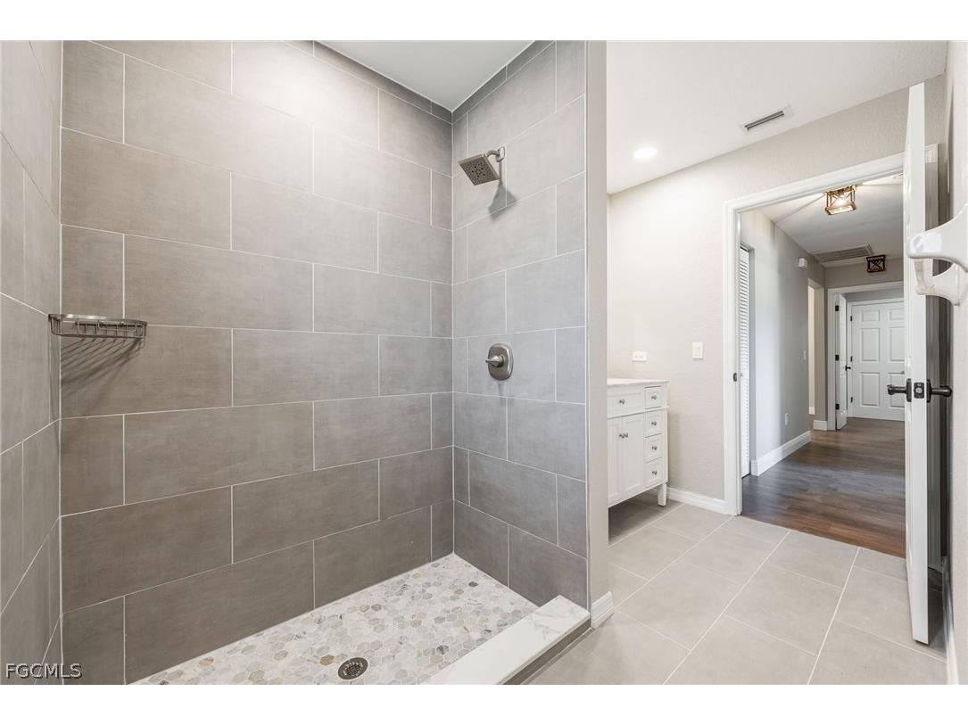 18890 Fox Run Road Alva FL 33920 2026011879 image23