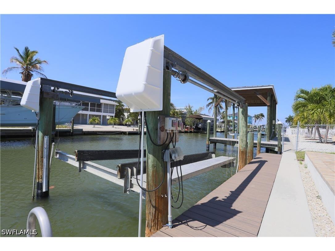 189 Curlew Street Fort Myers Beach FL 33931 226016687 image10