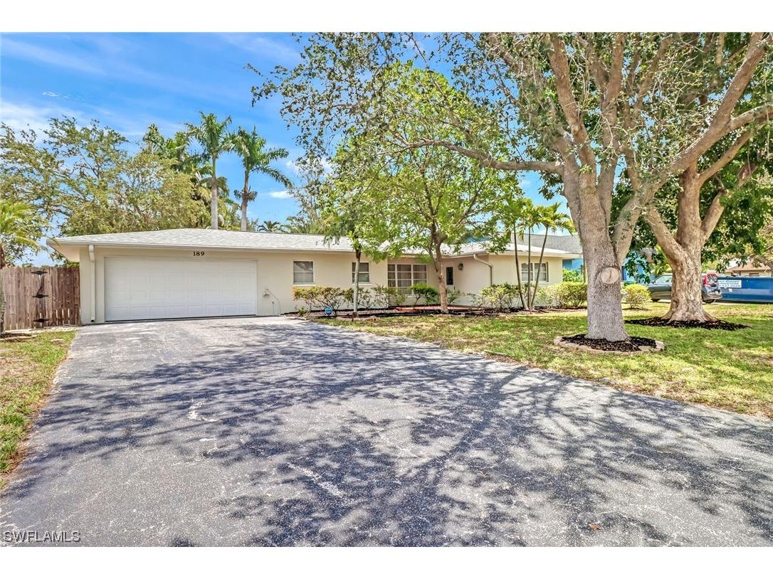 189 Mentor Drive Naples FL 34110 223041726 image1