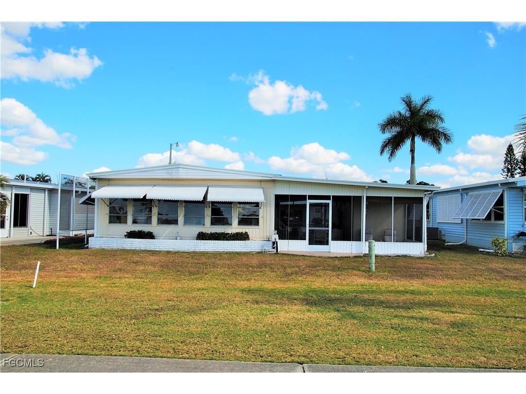 189 Nicklaus Boulevard North Fort Myers FL 33903 2026004635 image13