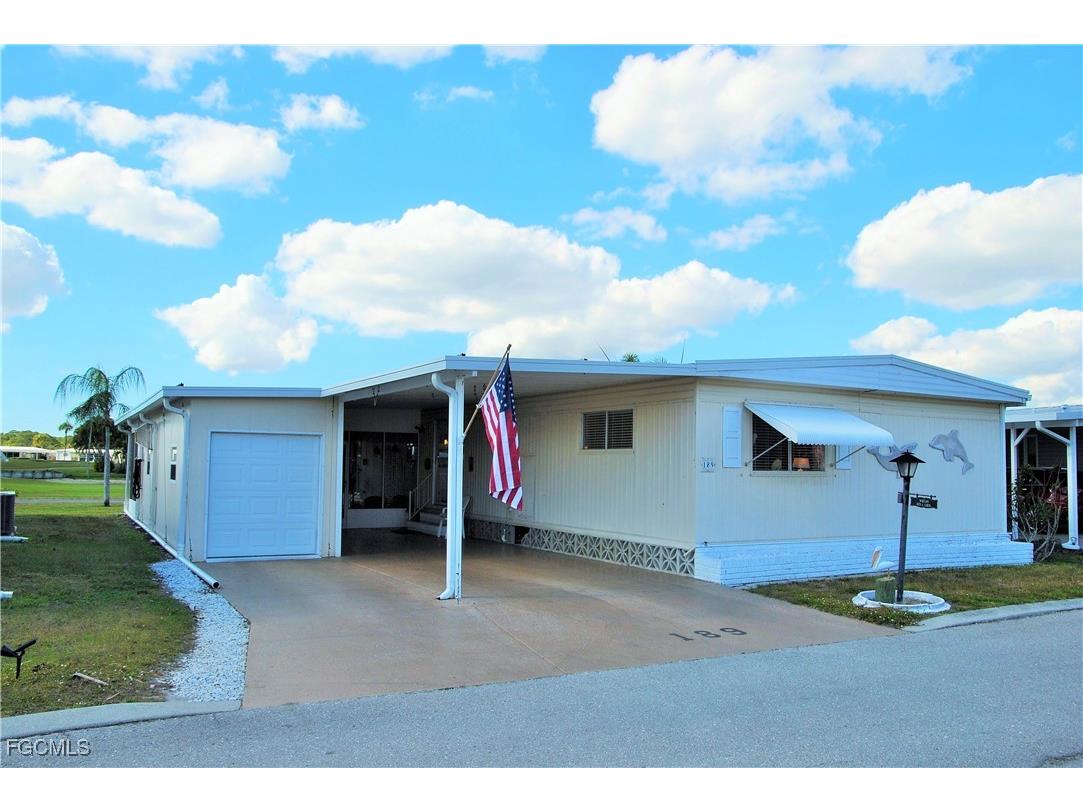 189 Nicklaus Boulevard North Fort Myers FL 33903 2026004635 image2